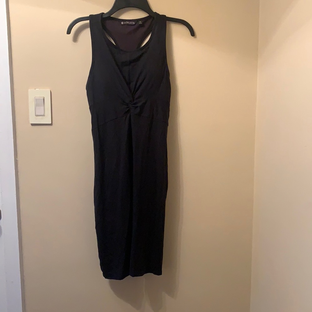 Black Athleta knee length athletic dress size medium